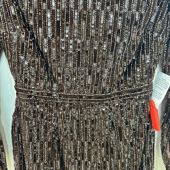 MacDuggal long sleeve sequin mini-dress!! NWT espresso!  Size 6 - Picture 5 of 7